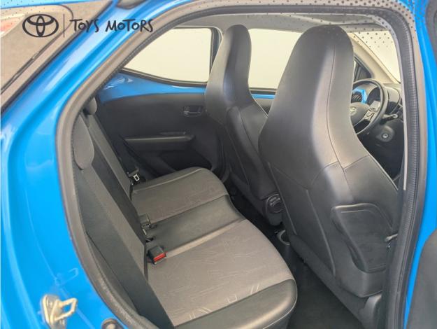 TOYOTA Aygo 1.0 VVT-i x-wave 2  