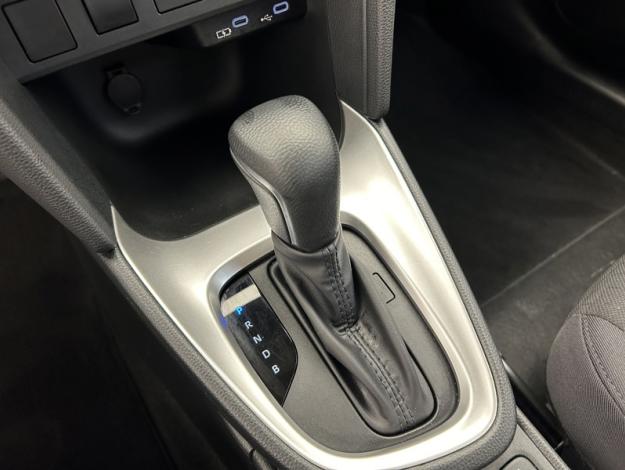 TOYOTA Yaris Cross 1.5 HYBRID 116H DYNAMIC MC24  