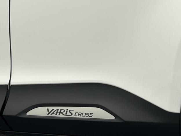 TOYOTA Yaris Cross 1.5 HYBRID 116H DYNAMIC MC24  