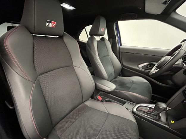 TOYOTA Yaris Cross 1.5 HYBRID 130H GR SPORT   