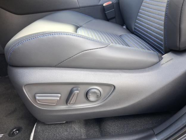 TOYOTA RAV4 Hybride 2WD 218ch Collection Access  RAV4 HYBRID 218CH 2WD COLLECTION ACCESS