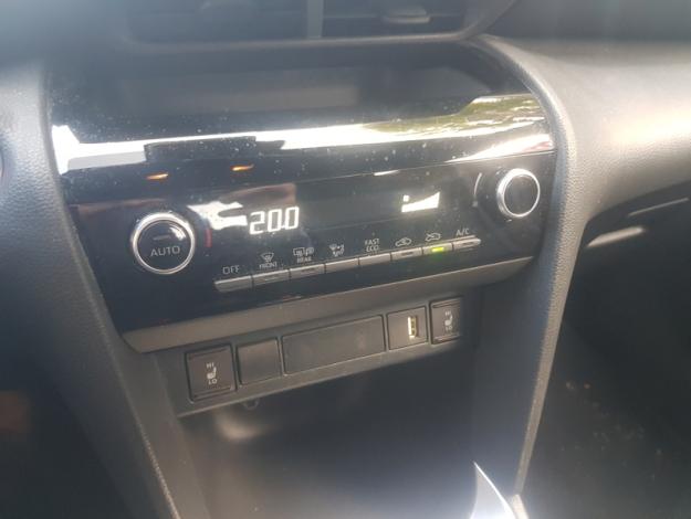 TOYOTA Yaris Cross 1.5 HYBRID 116H DESIGN AUTO   