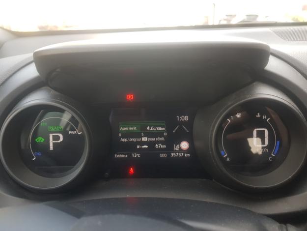 TOYOTA Yaris Cross 1.5 HYBRID 116H DESIGN AUTO   