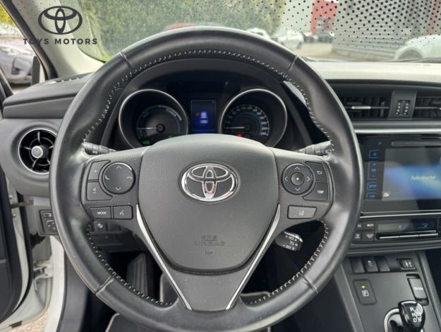 TOYOTA Auris Hybrid Collection   