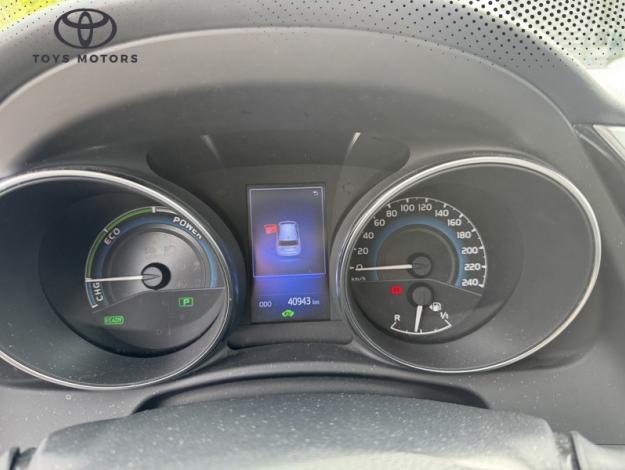 TOYOTA Auris Hybrid Collection   