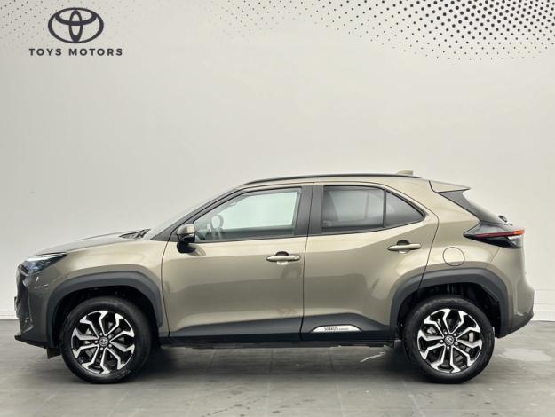 TOYOTA Yaris Cross Hybrid 2WD Design   