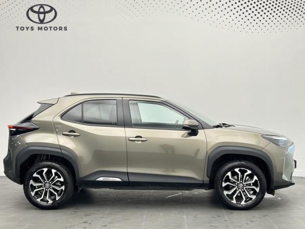 TOYOTA Yaris Cross Hybrid 2WD Design   