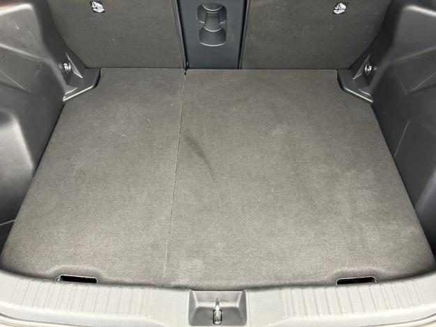 TOYOTA Yaris Cross Hybrid 2WD Design   