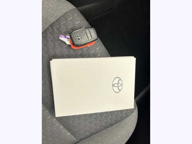 TOYOTA Yaris Cross Hybrid 2WD Design   