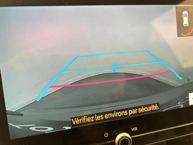 TOYOTA Yaris Cross Hybrid 2WD Design   