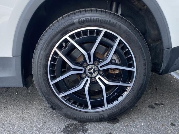 MERCEDES-BENZ EQA 250 AMG Line  