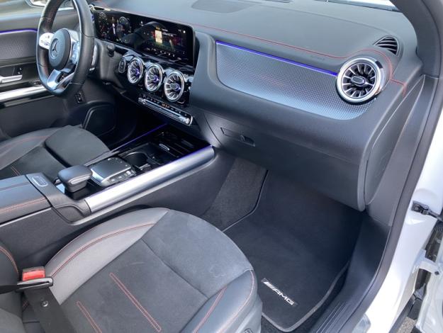 MERCEDES-BENZ EQA 250 AMG Line  