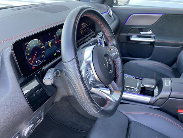 MERCEDES-BENZ EQA 250 AMG Line  