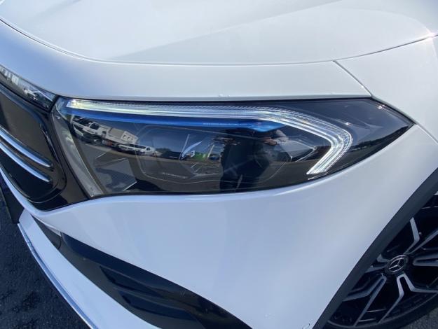 MERCEDES-BENZ EQA 250 AMG Line  