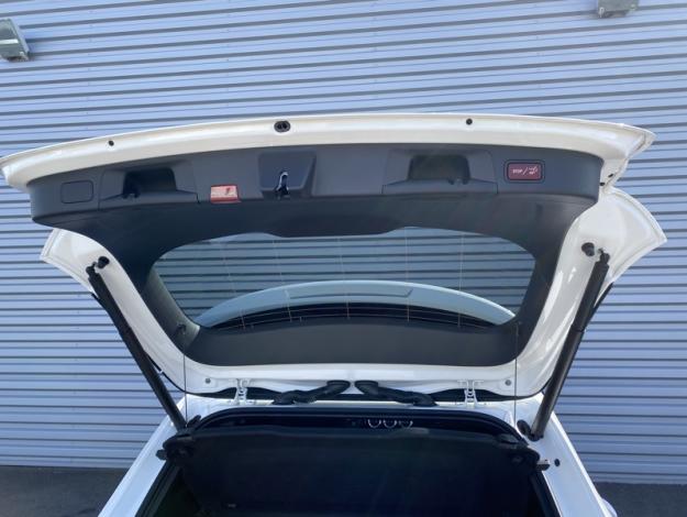 MERCEDES-BENZ EQA 250 AMG Line  