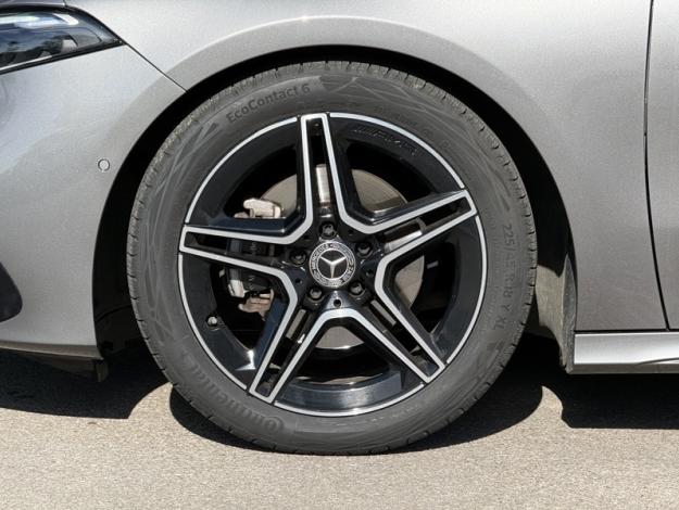 MERCEDES-BENZ Classe A 180 AMG Line  