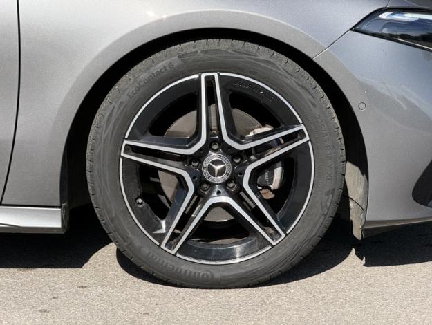 MERCEDES-BENZ Classe A 180 AMG Line  
