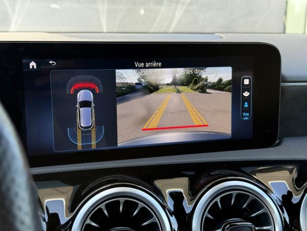 MERCEDES-BENZ Classe A 180 AMG Line  
