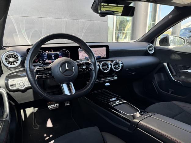 MERCEDES-BENZ Classe A 180 AMG Line  