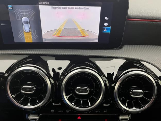 MERCEDES-BENZ Classe A 180 AMG Line  