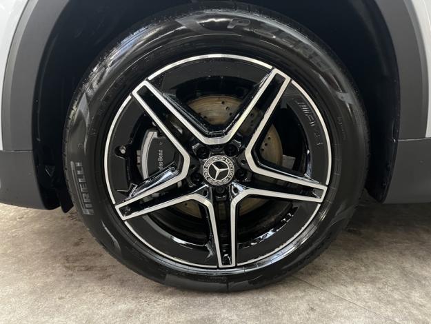 MERCEDES-BENZ GLB 200 d AMG Line  GLB 200 d AMG Line