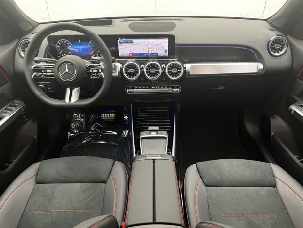 MERCEDES-BENZ GLB 200 d AMG Line  GLB 200 d AMG Line