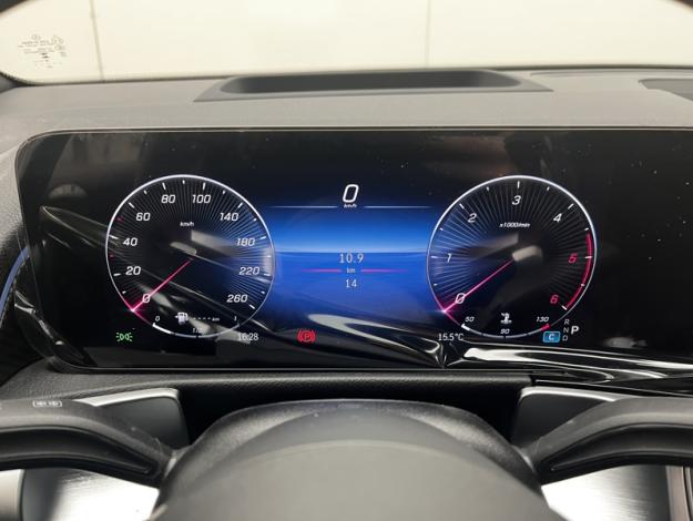 MERCEDES-BENZ GLB 200 d AMG Line  GLB 200 d AMG Line