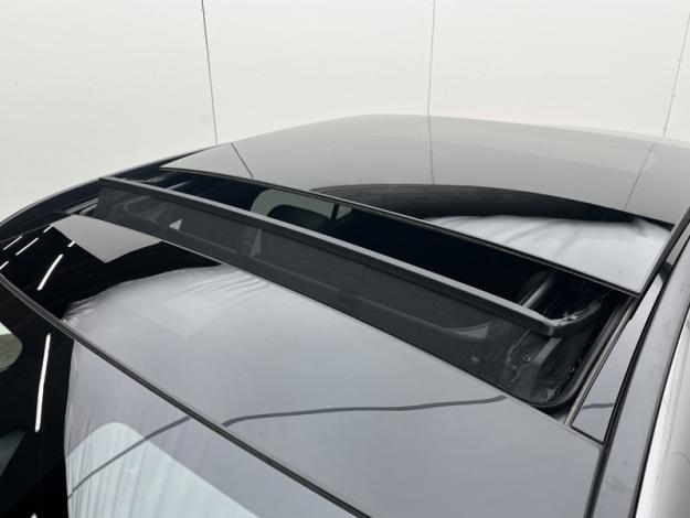 MERCEDES-BENZ GLA 250 e AMG Line  