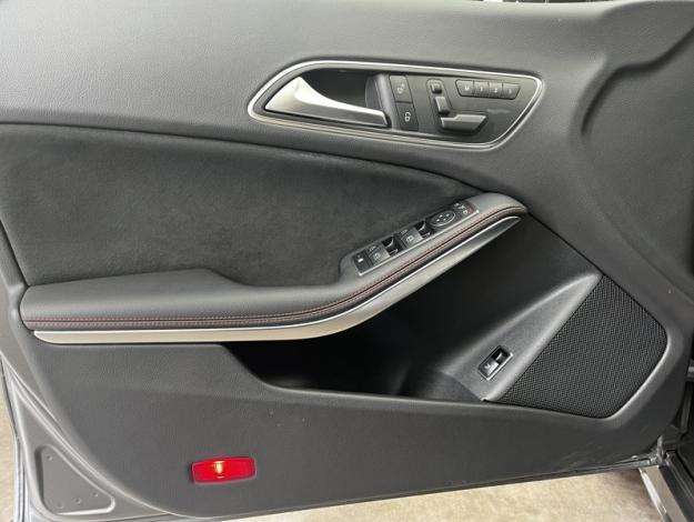 MERCEDES-BENZ CLA Coupé CLA 220 CDI fascination  