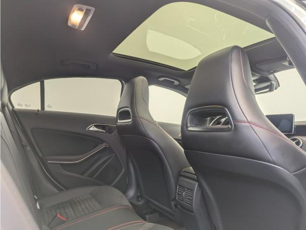 MERCEDES-BENZ Classe A A 180 d Fascination Pack AMG Line 