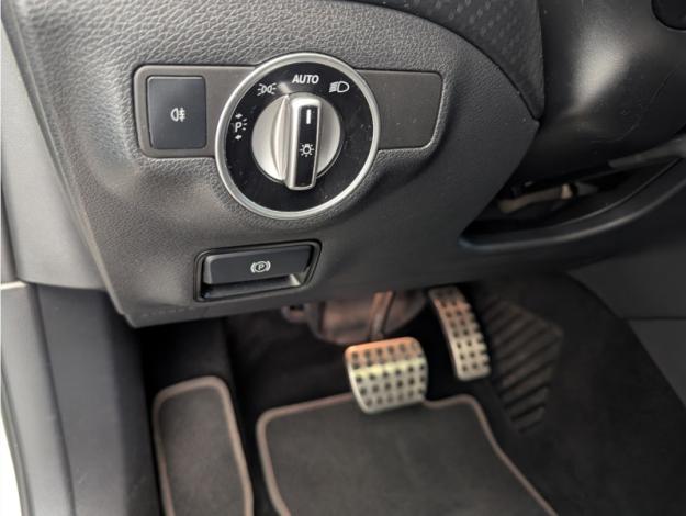 MERCEDES-BENZ Classe A A 180 d Fascination Pack AMG Line 