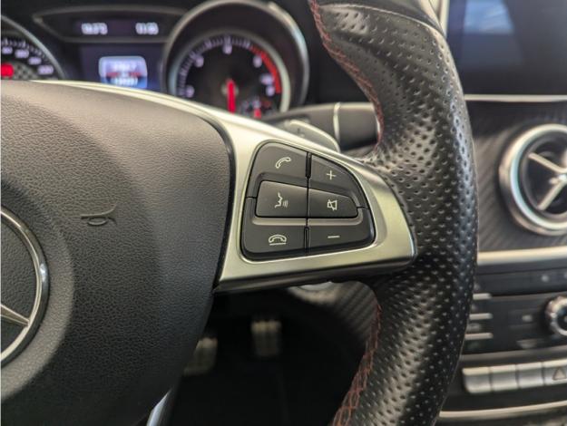 MERCEDES-BENZ Classe A A 180 d Fascination Pack AMG Line 