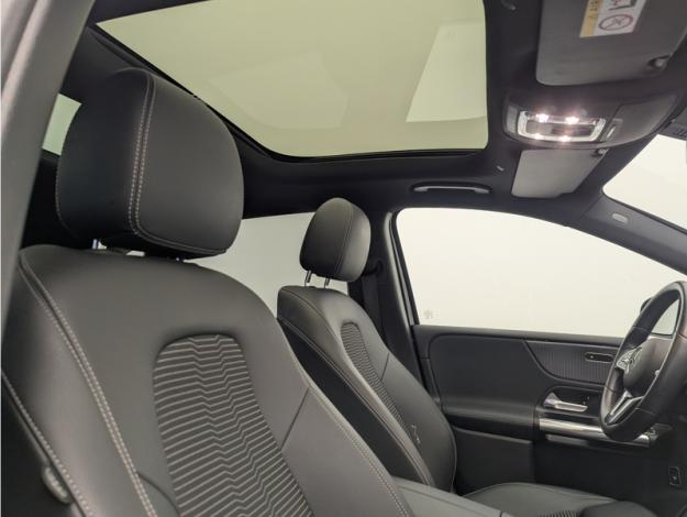 MERCEDES-BENZ Classe B B 220 D  