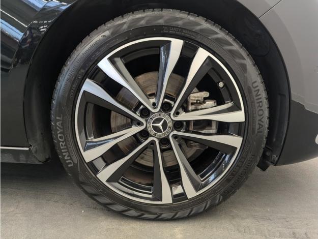 MERCEDES-BENZ Classe B B 220 D  