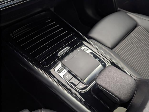 MERCEDES-BENZ Classe B B 220 D  