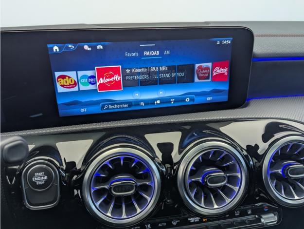 MERCEDES-BENZ CLA Coupé CLA 250 e Hybrid EQ Coupé AMG Line  