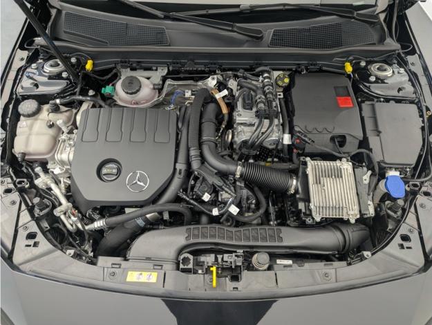 MERCEDES-BENZ CLA Coupé CLA 250 e Hybrid EQ Coupé AMG Line  