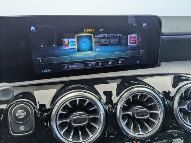 MERCEDES-BENZ Classe A 180 AMG Line  