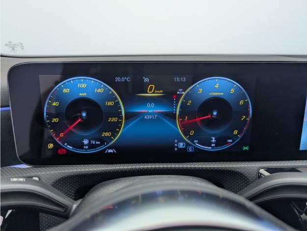 MERCEDES-BENZ Classe A 180 AMG Line  