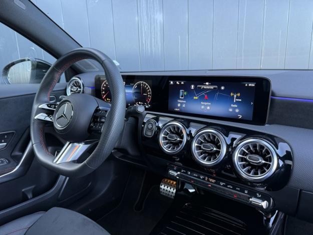 MERCEDES-BENZ Classe A 250 e Hybrid EQ AMG Line  