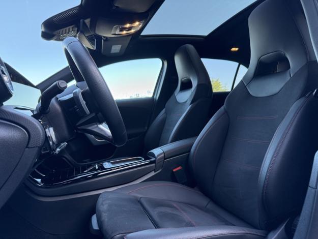 MERCEDES-BENZ Classe A 250 e Hybrid EQ AMG Line  