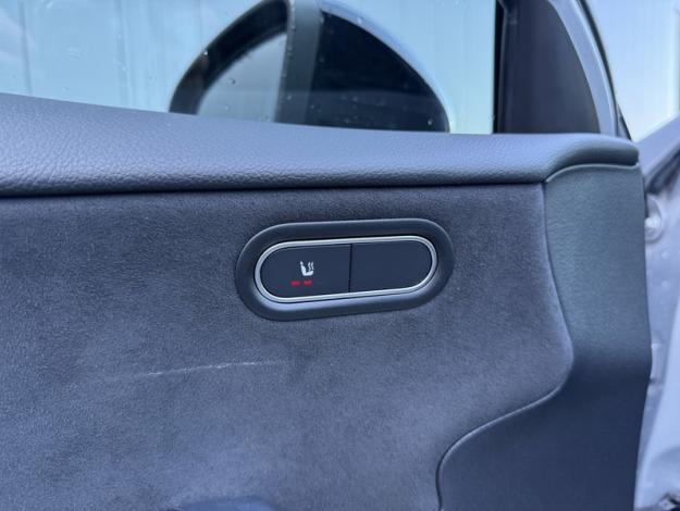 MERCEDES-BENZ Classe A 250 e Hybrid EQ AMG Line  