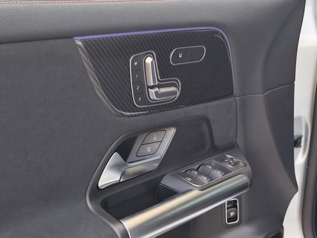 MERCEDES-BENZ GLA 200 d Edition 140  GLA 200 d Edition 140