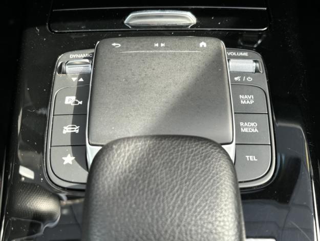 MERCEDES-BENZ Classe A 200 d AMG Line  