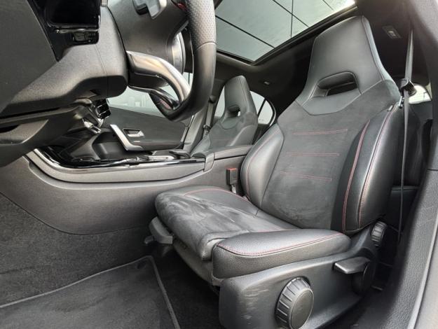 MERCEDES-BENZ Classe A 200 d AMG Line  