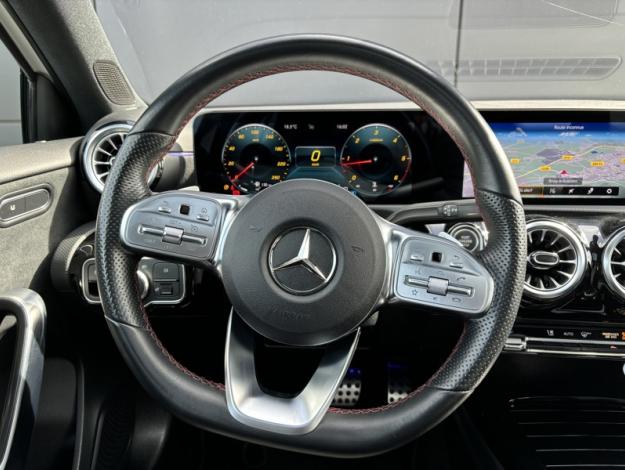 MERCEDES-BENZ Classe A 200 d AMG Line  