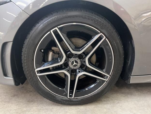 MERCEDES-BENZ Classe A 180 d AMG Line  