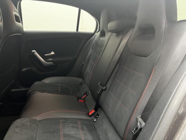 MERCEDES-BENZ Classe A 180 d AMG Line  