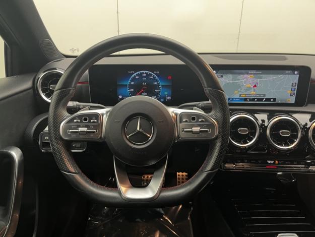 MERCEDES-BENZ Classe A 180 d AMG Line  