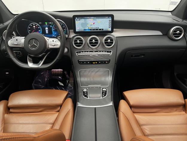 MERCEDES-BENZ GLC SUV GLC 300de 4MATIC SUV AMG Line  